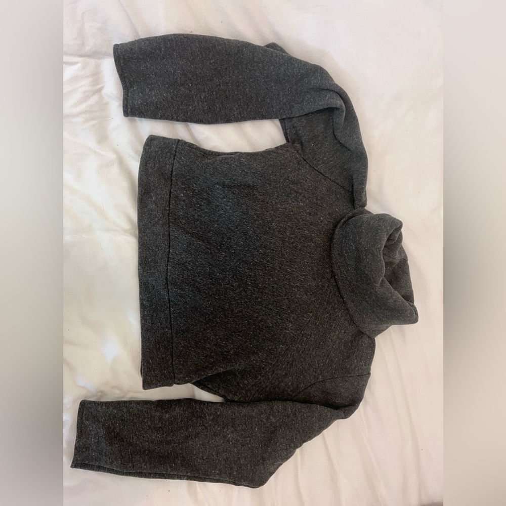alo cowl neck pullover cropped